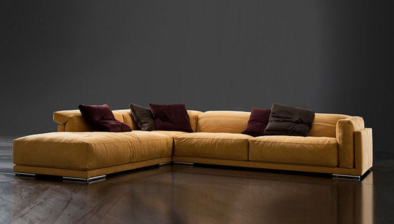 免费分享品牌【HAUTE LIVING】858P_erba-sofa-spazio.jpg