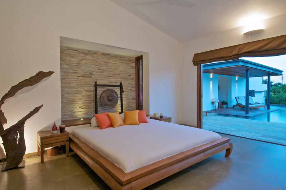 印度阿里包格--Anish Amin House_Bedroom-Art-House-in-Alibaug-India.jpg