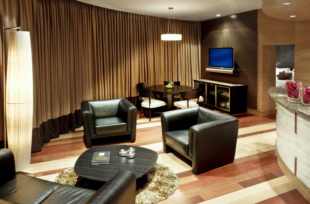 新德里艾美（美丽殿）酒店LeMeridienHotelNewDelhi_24)Le Meridien New Delhi—Luxury Suite Living Room 拍攝者.jpg