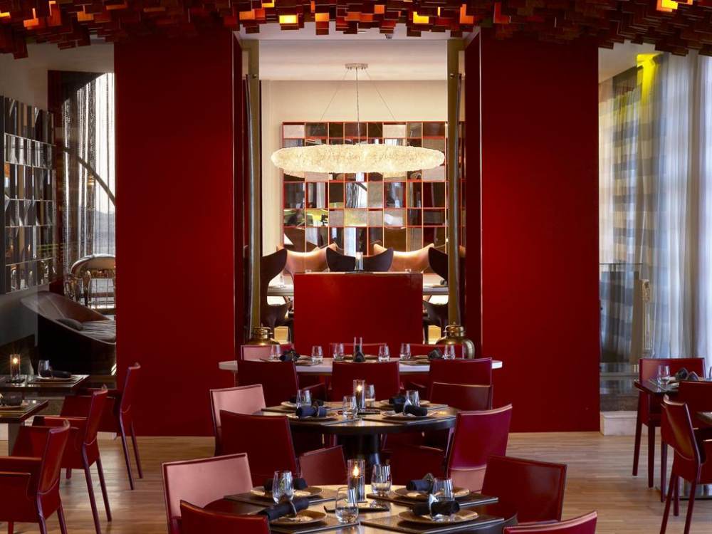 卡塔尔多哈瑞吉酒店The St. Regis Doha（官方2100像素大图）165张_The St. Regis Doha—Astor Grill Restaurant8.jpg