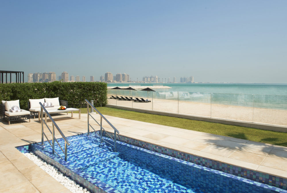 卡塔尔多哈瑞吉酒店The St. Regis Doha（官方2100像素大图）165张_The St. Regis Doha—Cabana by The Private Beach.jpg