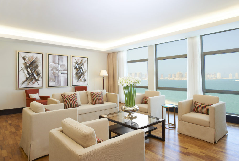 卡塔尔多哈瑞吉酒店The St. Regis Doha（官方2100像素大图）165张_The St. Regis Doha—The Empire Suite - Living Room.jpg