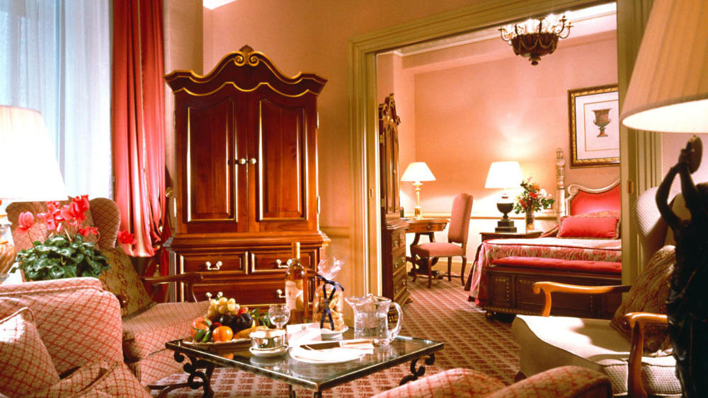 佛罗伦萨威斯汀酒店 The Westin Excelsior, Florence_Junior_Suite_Arno_View.jpg