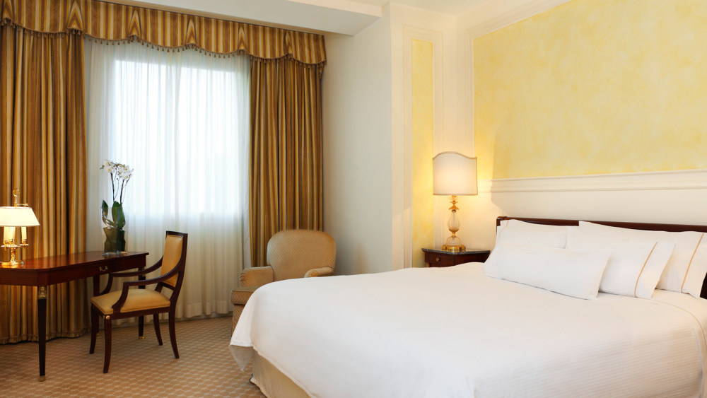 米兰威斯汀酒店 The Westin Palace, Milan_Classic_Room.jpg