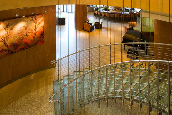 6)The Westin Warsaw—Lobby staircase 拍攝者.jpg