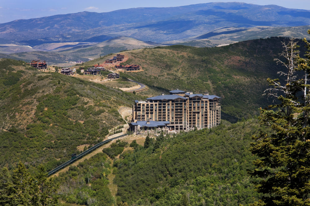 犹他州鹿谷瑞吉酒店The St. Regis Deer Valley, Utah (..._The St. Regis Deer Valley—Exterior8.jpg