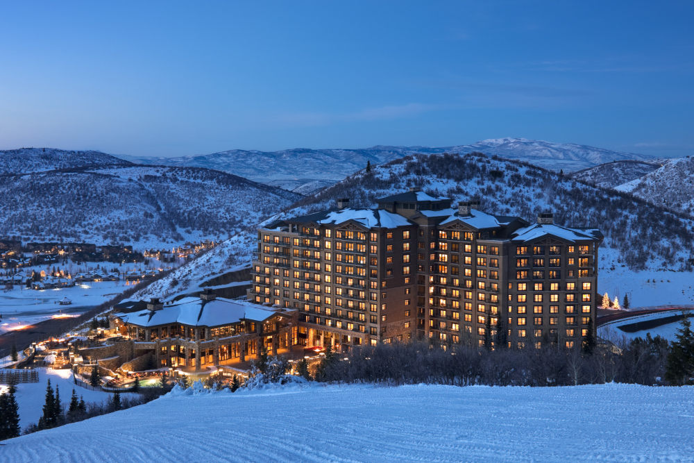 犹他州鹿谷瑞吉酒店The St. Regis Deer Valley, Utah (..._The St. Regis Deer Valley—Exterior10.jpg