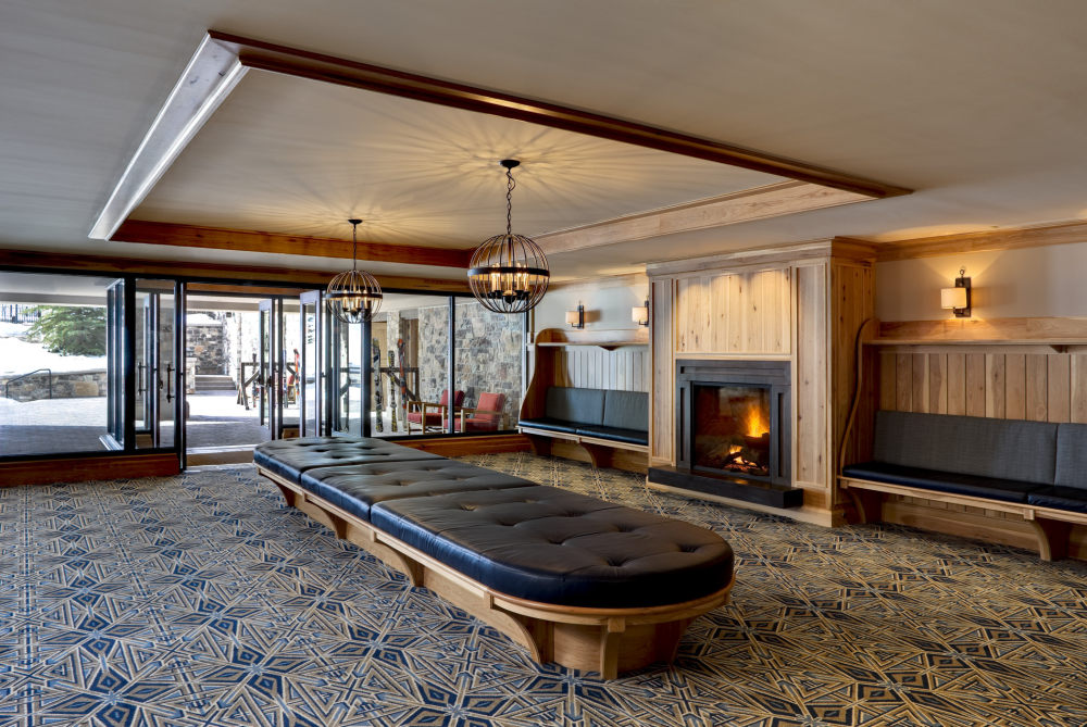 犹他州鹿谷瑞吉酒店The St. Regis Deer Valley, Utah (..._The St. Regis Deer Valley—Ski Valet.jpg