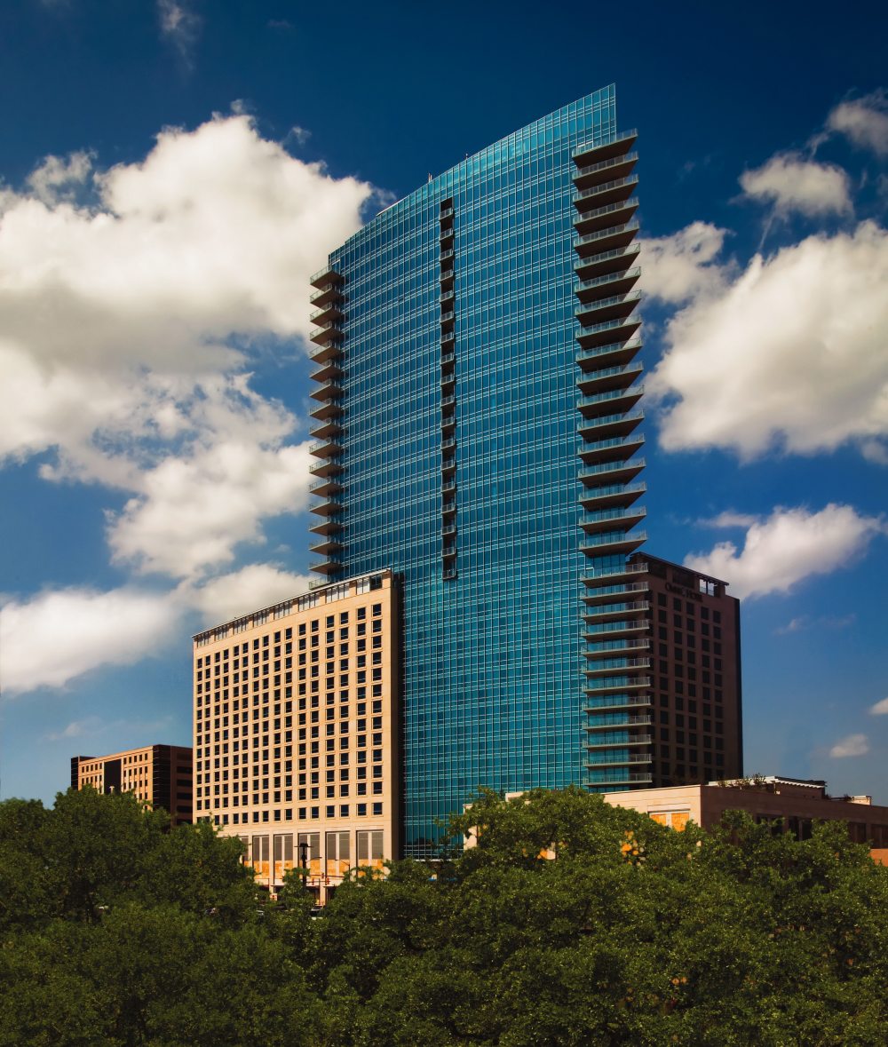 沃思堡Omni Fort Worth Hotel_FTWDTN_EXT3_调整大小.jpg