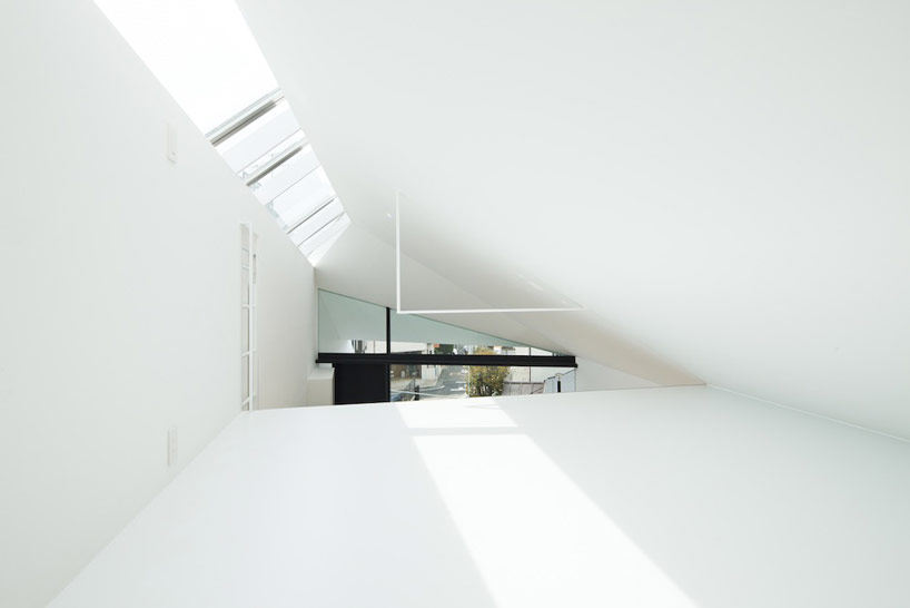 apollo architects and associates: 东京ARROW住宅_apollo-architects-arrow-house-designboom11.jpg