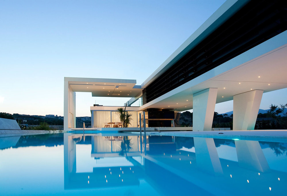 希腊雅典--H3 House_H3-Home-Athens-Greece-Outdoor-Pool.jpg