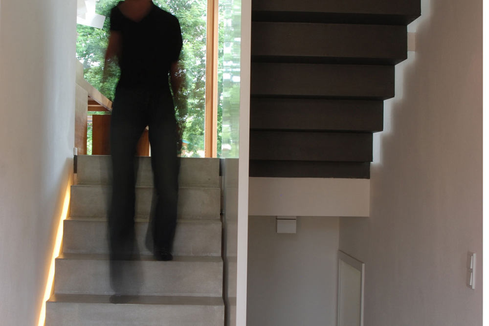 德国阿伦--The Affalterwang house_Staircase-Home-in-Aalen-Germany.jpg