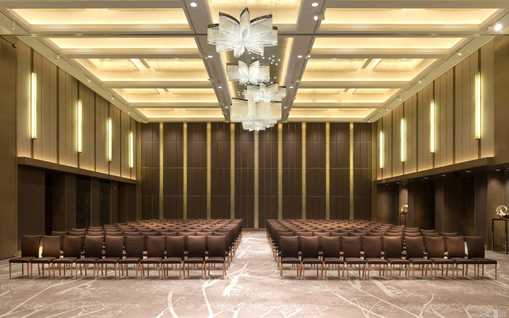 1698_BallRoom1.jpg