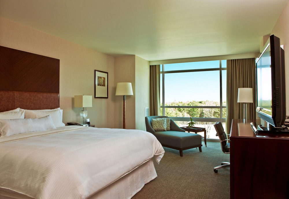 4)The Westin Richmond—King Guestroom 拍攝者.jpg