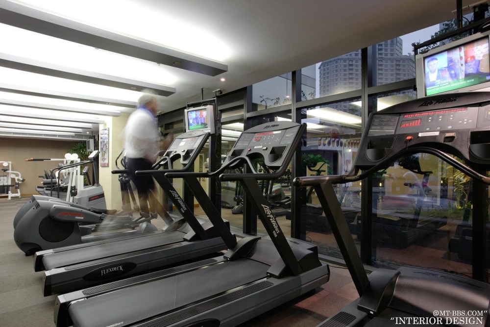 33)Plaza Athénée Bangkok, A Royal Méridien Hotel—Fitness Center 拍攝者.jpg