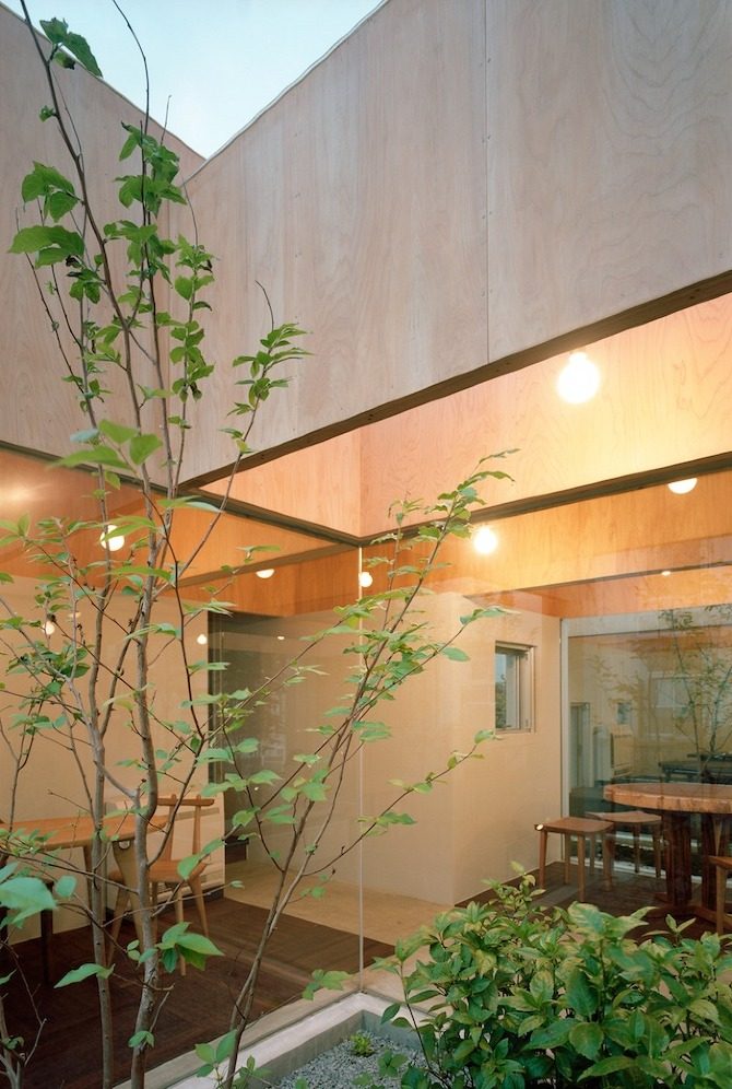 Table Hat 咖啡厅 by Hiroyuki Shinozaki Architects_Table-Hat-8.jpg