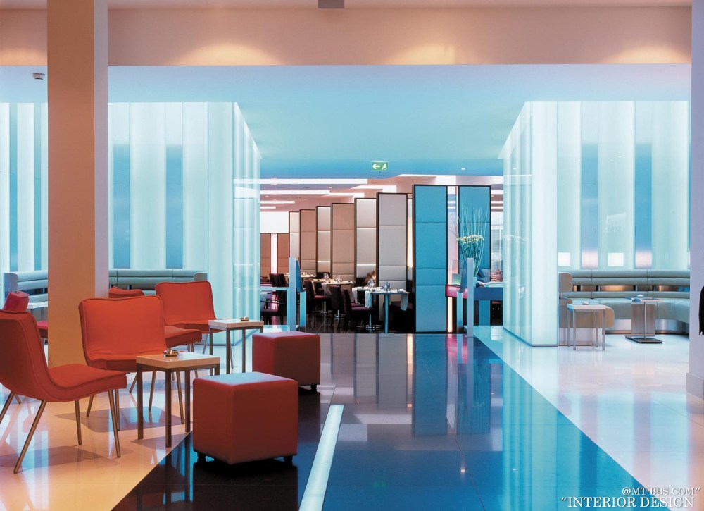 27)Le Meridien Vienna—Bar View into Restaurant 拍攝者.jpg