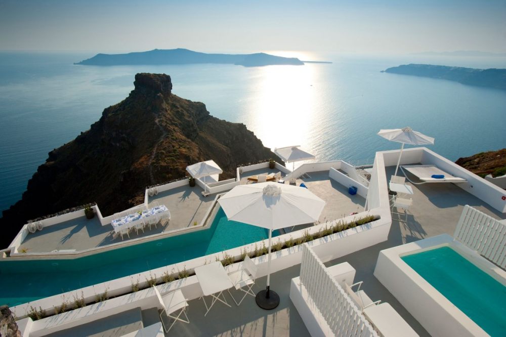 希腊费拉精品酒店Grace Santorini Hotel （Divercity & mplusm Architect..._Grace-Santorini-Hotel-00-5-1150x766.jpg