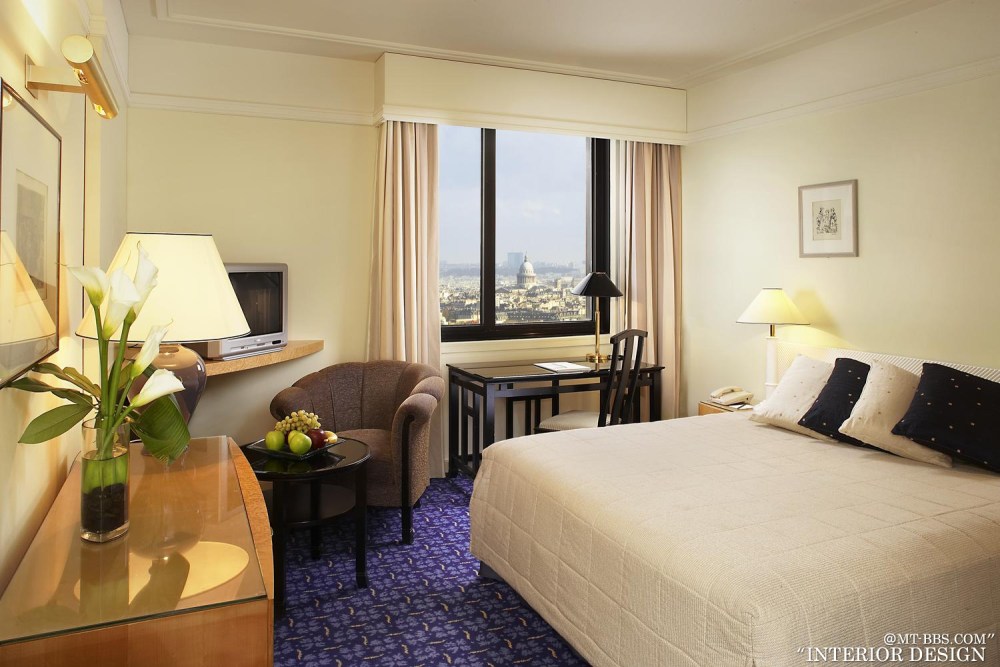 4)Le Meridien Montparnasse—Classic Guestroom 拍攝者.jpg