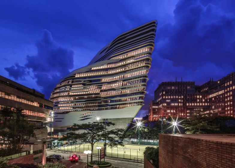 创新大厦在香港理工　　大学由扎哈·哈迪德建筑师事务所_Innovation-Tower-at-Hong-Kong-Polytechnic-University-2.jpg