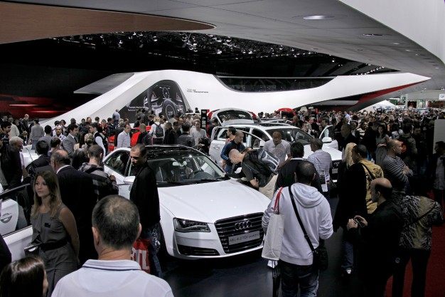 2010_audi_paris_09_0.jpg