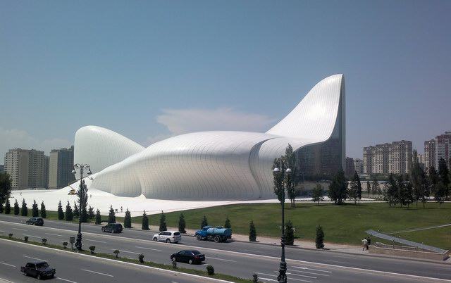 阿塞拜疆共和国阿利耶夫文化中心_heydar-aliyev-cultural-center-10.jpg