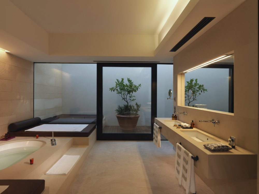 意大利西西里岛Verdura高尔夫度假村 ]Verdura Golf Spa Resort_Verdura-Golf-Spa-Resort-Ambassador-Suite-Bathroom-3308_调整大小.jpg