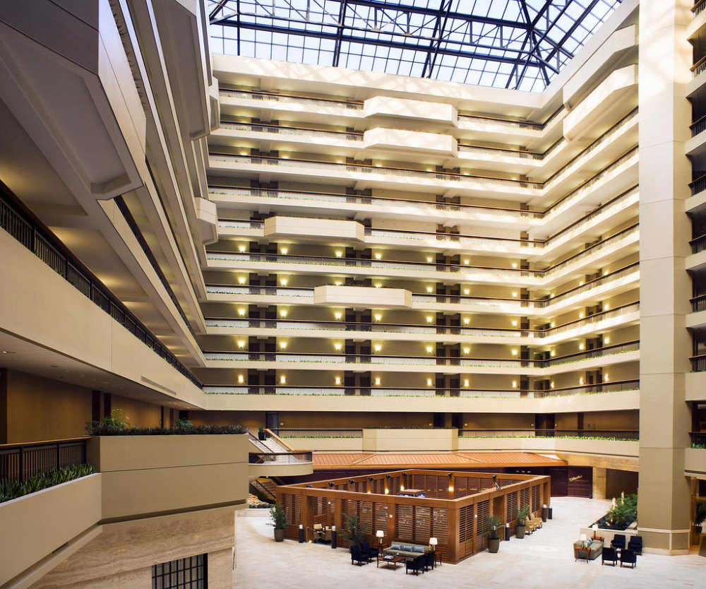 美国芝加哥西北威斯汀酒店Westin Chicago Northwest_13)The Westin Chicago Northwest—Atrium 拍攝者.jpg