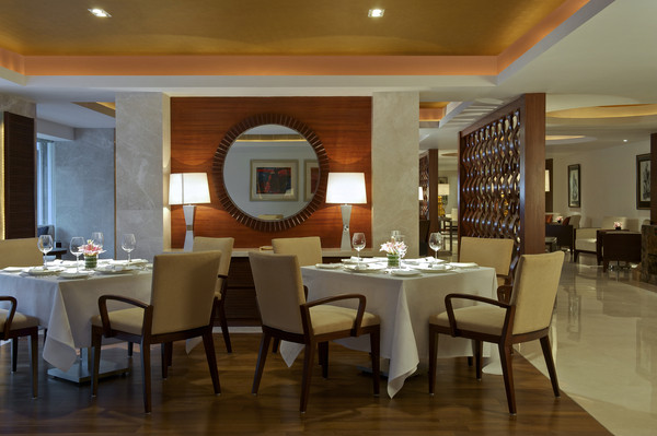 印度钦奈泰姬科罗曼德酒店 Taj Coromandel_Low_H0CHK_34179521_Chambers_Dining.jpg