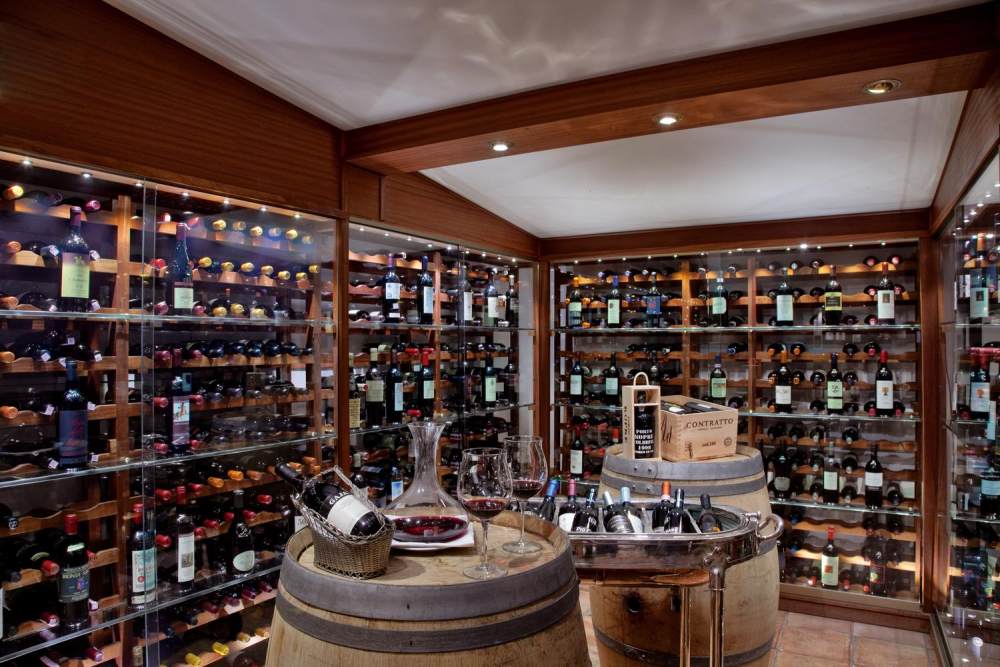 9)Hotel Eden—Le Caveau Wine Cellar 拍攝者.jpg