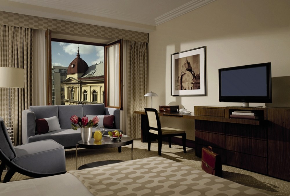 布拉格雷迪森阿尔克朗酒店Radisson Blu Alcron Hotel, Prague_47999478-H1-Guest_Room_-_plain_10_PRGZH.jpg