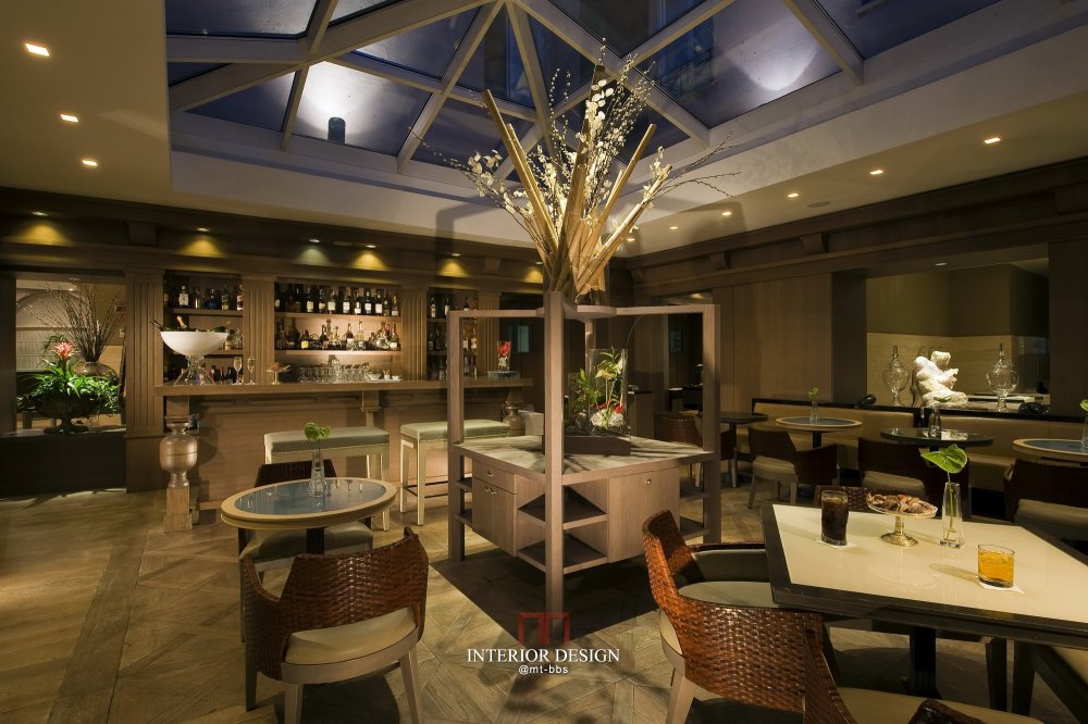 罗马圣乔治酒店 St. George Roma_38886704-H1-Wine_Bar2.jpg