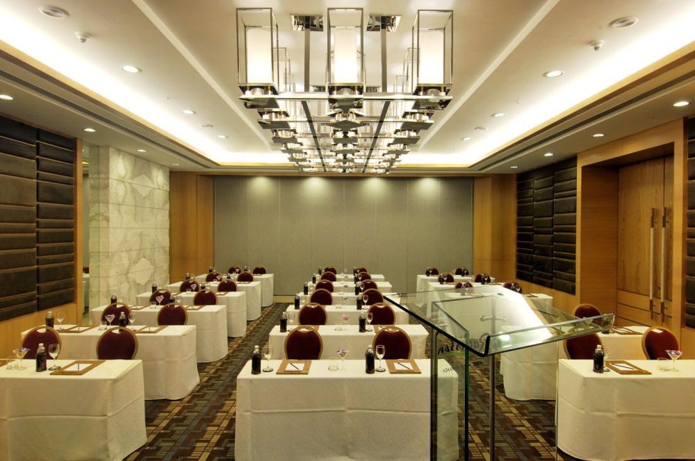 印度普纳雷迪森酒店 Radisson Hotel Pune Kharadi_31033879-H1-Banquet Class Room.jpg