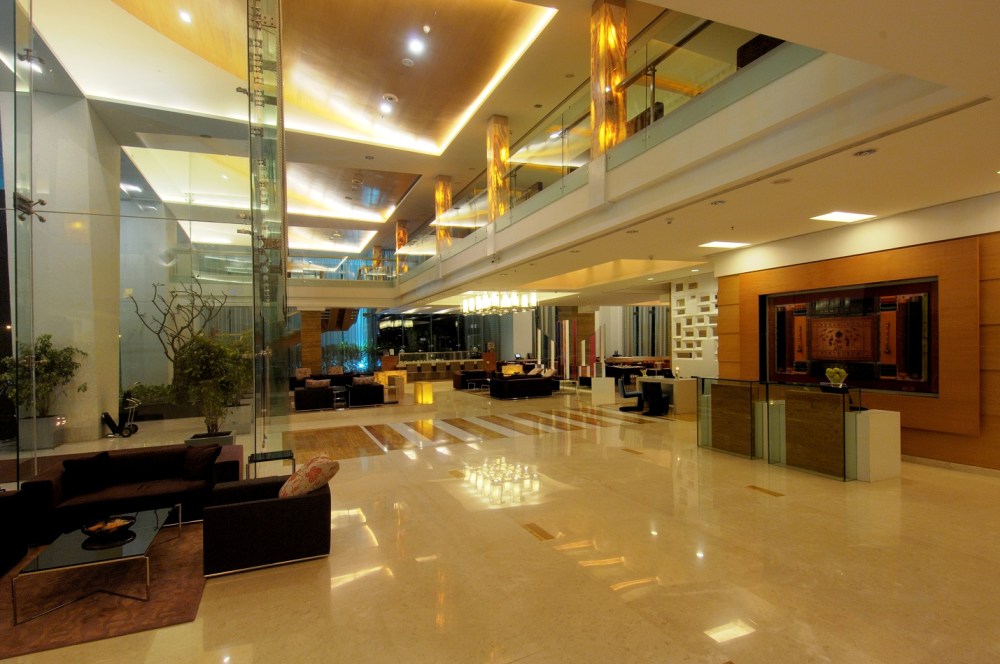 印度普纳雷迪森酒店 Radisson Hotel Pune Kharadi_31033903-H1-Lobby.jpg