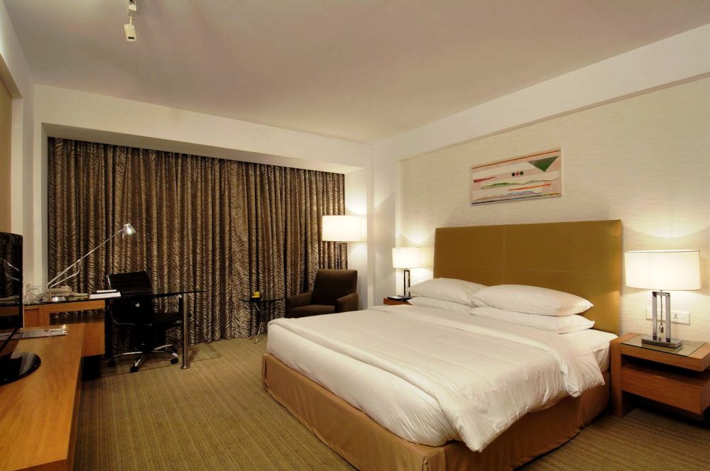 印度普纳雷迪森酒店 Radisson Hotel Pune Kharadi_31033935-H1-Standard Room TDS.jpg