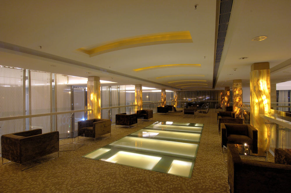 印度普纳雷迪森酒店 Radisson Hotel Pune Kharadi_31033987-H1-Skye Glass 2.jpg