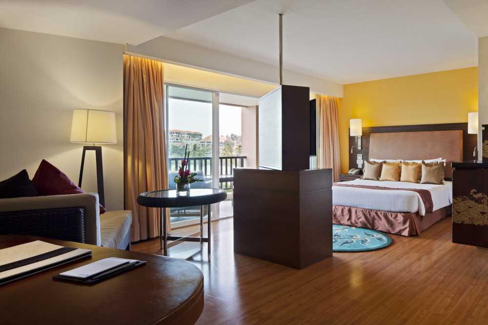 普吉岛攀瓦角雷迪森广场度假村 Radisson Plaza Resort Phuket Pa.._44477968-H1-Junior_Suite.jpg