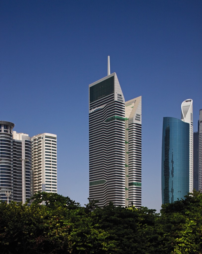 迪拜雷迪森皇家酒店 Radisson Royal Hotel Dubai_44042313-H1-Exterior_10_DXBZJ.jpg