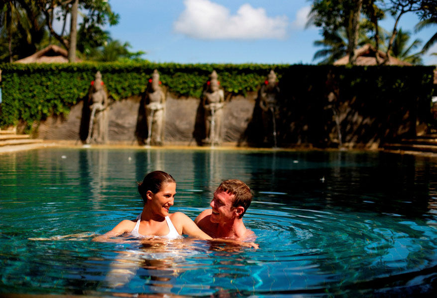 巴厘岛洲际酒店 InterContinental Bali Resort_33044350-H1-FEATR_POOL_01.JPG
