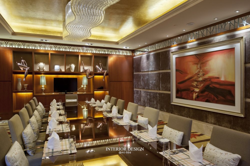 广州翡翠皇冠假日酒店(官方摄影) Crowne Plaza Guangzhou Science City_33519649-H1-RSTLN_REST_05.JPG