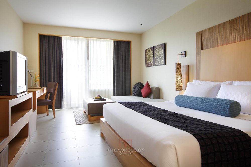 泰国普吉假日酒店 Holiday Inn Resort Phuket_33085712-H1-GROOM_ROOM_09.JPG