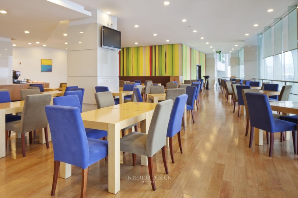 上海闸北假日酒店 Holiday Inn Express Zhabei Shanghai_32920920-H1-RSTLN_BFAR_05.JPG