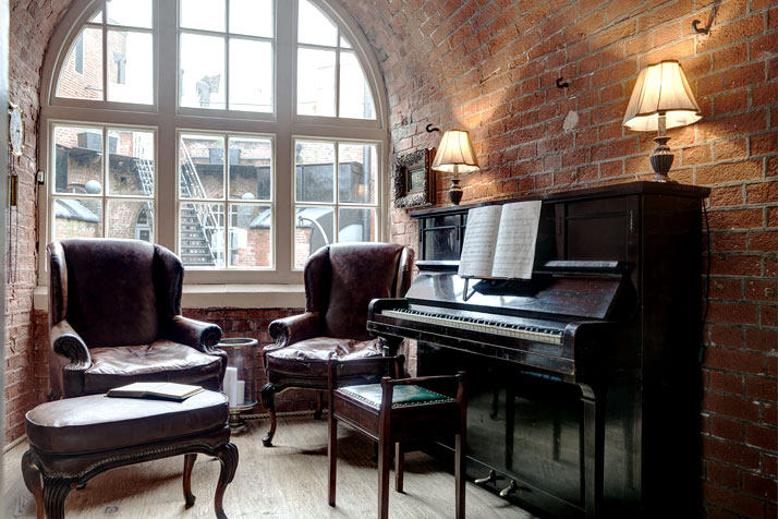 A-Victorian-Coast-Defense-Fort-Is-Transformed-Into-A-Luxury-Hotel-Spitbank-Fort-.jpg