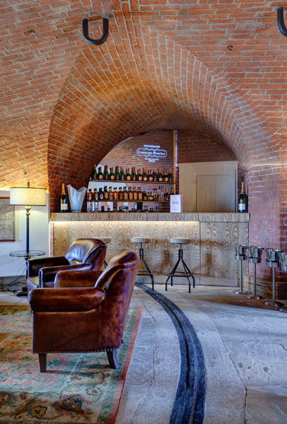 bar_2.jpg