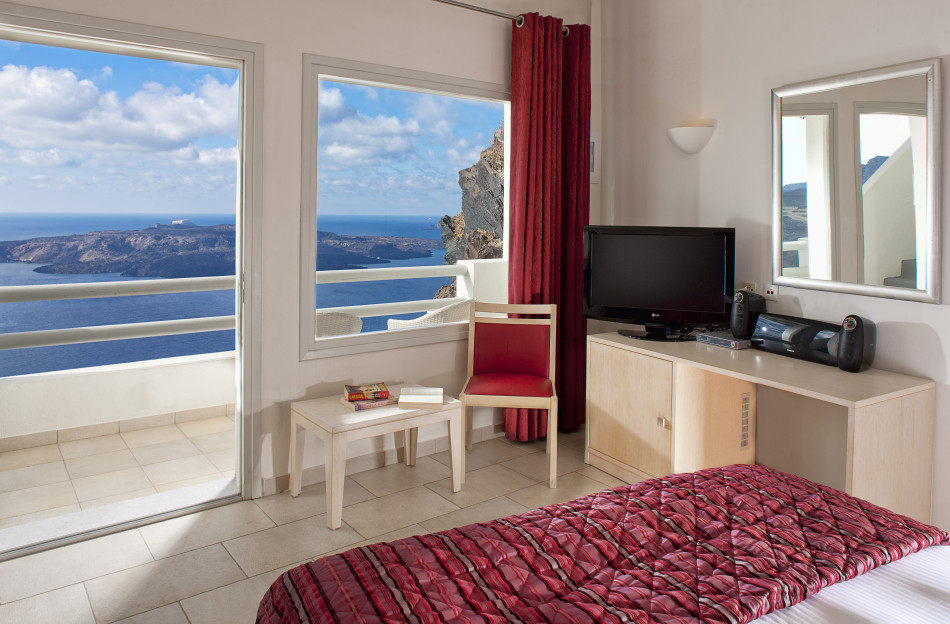 圣托里尼 阿卡维斯塔酒店 Aqua Vista Hotels, Santorini_adamant-suites-10-950x624.jpg