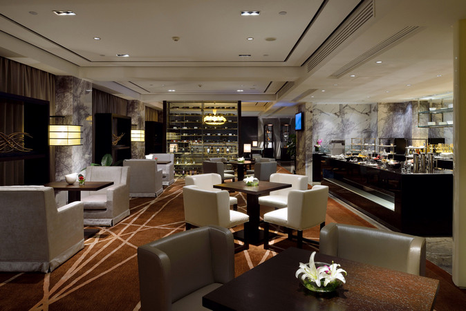 宁波逸东豪生大酒店 Howard Johnson IFC Plaza Ningbo_Howard Johnson Club Lounge 豪生行政酒廊.jpg