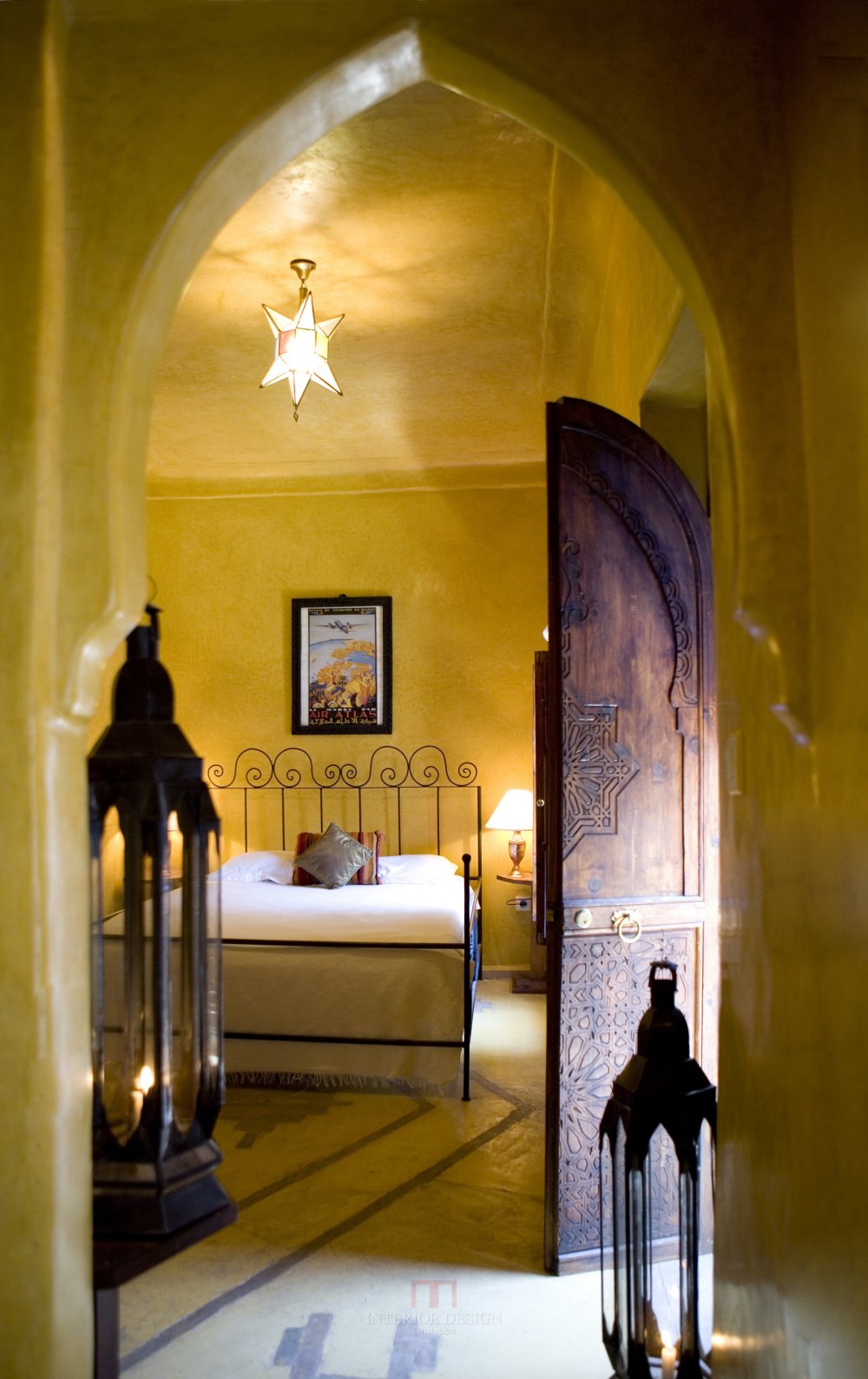 摩洛哥马拉喀什悦椿度假酒店 Angsana Riads Collection Morocco_27797724-H1-ANMK_GuestRoom_RiadAida_Bedroom.jpg