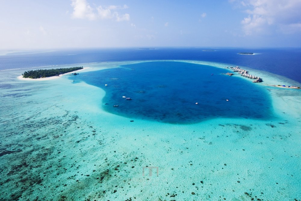 马尔代夫微拉瓦鲁悦椿度假村 Angsana Velavaru Maldives_27798420-H1-ANMVVE_FH_0109_Exterior_Aerial_0926.JPG