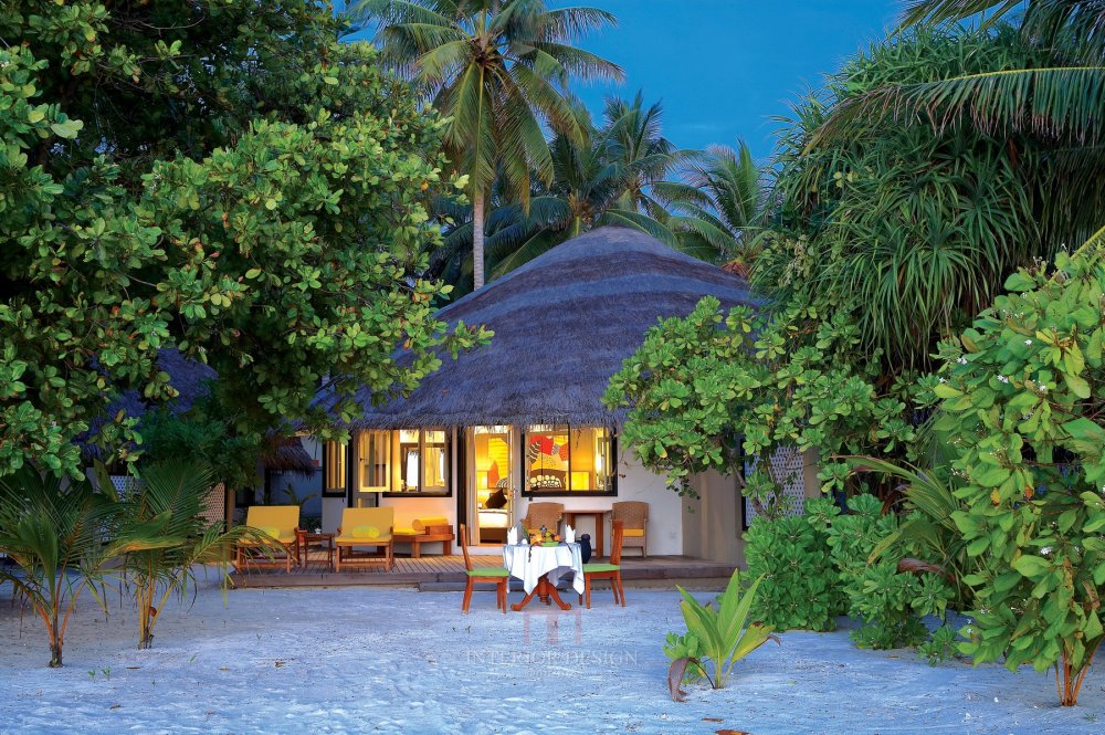 马尔代夫微拉瓦鲁悦椿度假村 Angsana Velavaru Maldives_27798522-H1-ANVE_GuestRoom_DeluxeBeachFrontVilla_ExteriorView_Angsana 28.jpg