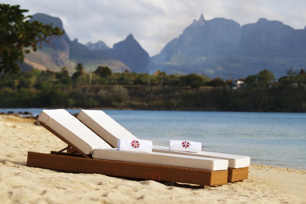 毛里求斯悦椿度假村 Angsana Balaclava, Mauritius_43978157-H1-ANMUBL_FH_1111_BeachChairs_9908.jpg